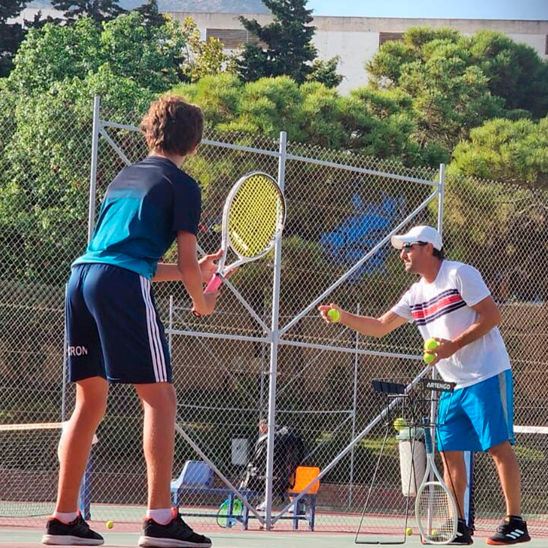 clases de tenis malaga